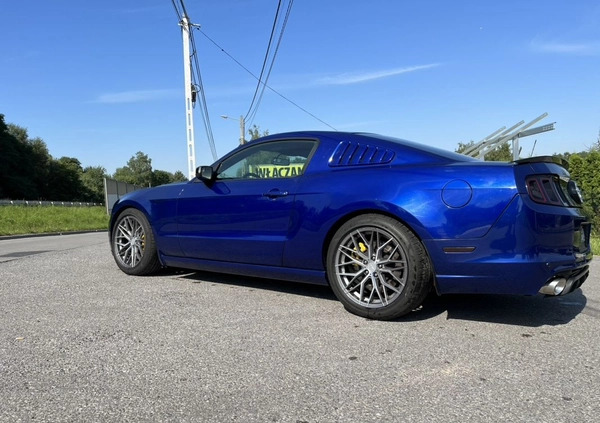 Ford Mustang cena 75000 przebieg: 152000, rok produkcji 2014 z Kraków małe 137
